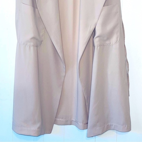 H&M Asymmetrical Drapey Waterfall Front Sleeveless Cardigan Vest Cream - Picture 4 of 12